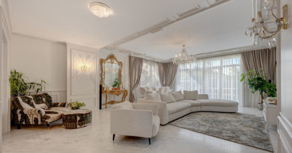 Vila superba cu piscina Otopeni drum privat