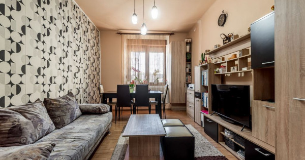 Apartament &icirc;n centru cu acces auto și garaj propriu