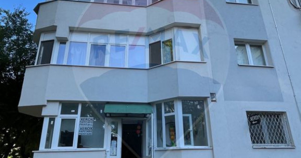 Apartament 4 camere Ideal locuință sau activitate comer...