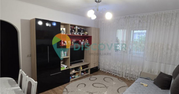 Apartament 3 camere, Metalurgie, etaj 3, renovat, 120000 eur
