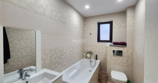 Casa de vanzare 120mp utili, 3 bai zona Valea Adanca-Mega Im