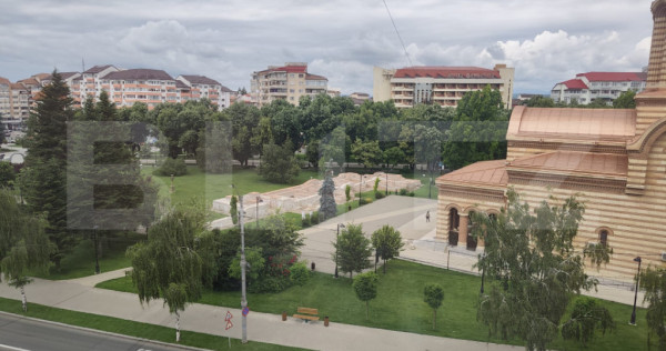 Apartament 3 camere, 72 mp, complet renovat 2026, zona Ultra