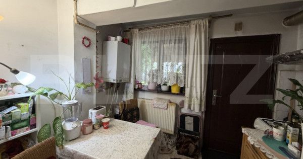 Apartament 2 camere, 41 mp, zona Plopilor