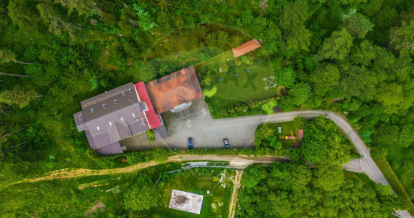 Hotel / Pensiune cu 30 camere de vanzare| Sala Evenimente| BRASOV