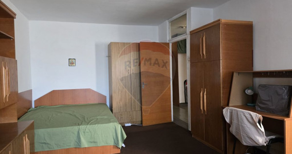Garsoniera &icirc;n zona Sebastian, spatioasa, luminoasa, libera