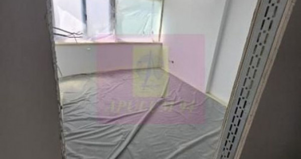 Apartament 3 camere, Bulevardul Unirii, etaj 6