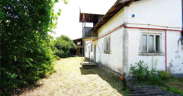 Casa si anexa pe teren 518 mp, ideal renovare sau proiect no