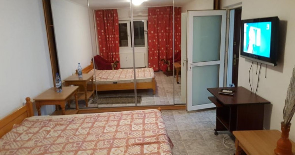 Proprietar inchiriez garsoniera Gorjului
