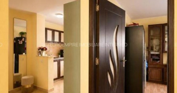 Apartament 2 camere decomandate zona KM 4-5