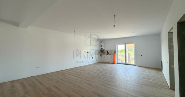DUPLEX SPATIOS - 42 MP LIVING - APROAPE DE ORAS