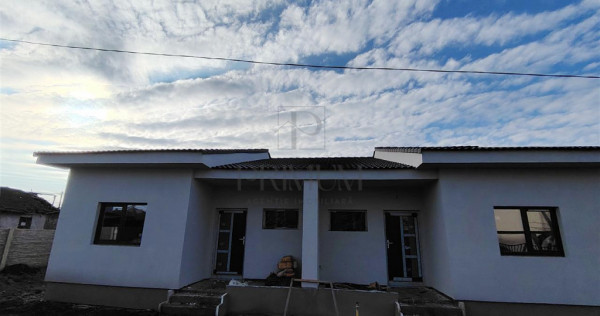 Duplex toate utilitatile - zona centrala