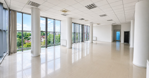 Spațiu Comercial Birouri 400 mp Etaj 3 Str. Coșbuc 116-118,Galati