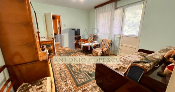 Apartament 3 camere, bloc de beton, Ploiesti, Parcul Aurora,