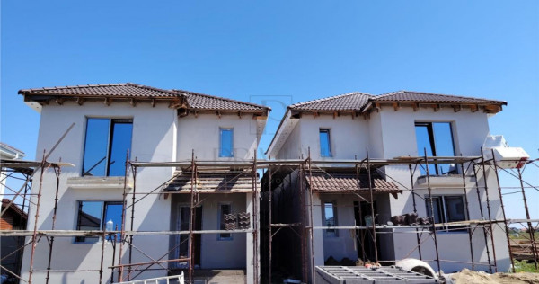 Duplex despartit prin C.T.- dormitor la parter - canalizare