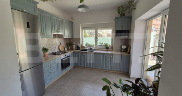 Casa de vanzare, 180 mp, teren 1370 mp, zona Titulescu