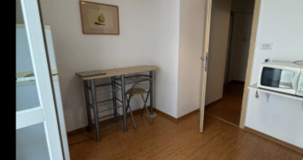 Vatra luminoasa muncii iancului etaj 4