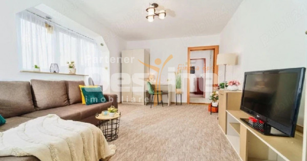 Apartament 3 camere Cetății