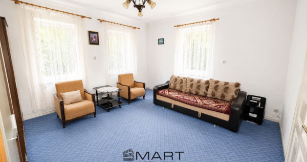 Casa 3 camere zona centrală Cristian