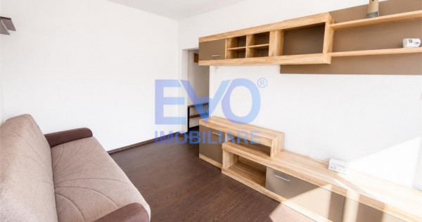 Apartament cu 3 camere, centrala termica, etajul 3, zona Tat
