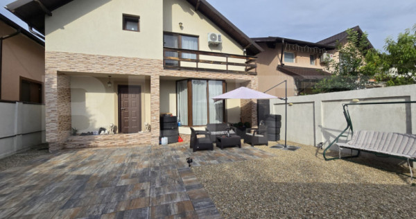Casă la cheie, 4 camere, 160 mp, zona Priseaca