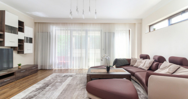 Casa LA CHEIE cu 5 camere si 4 bai, Buna Ziua, 200 mp, aproa