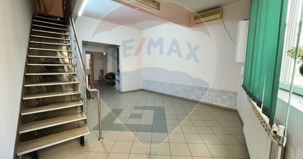 Spațiu comercial 98mp v&acirc;nzare zona Crisul Supermarket, ...