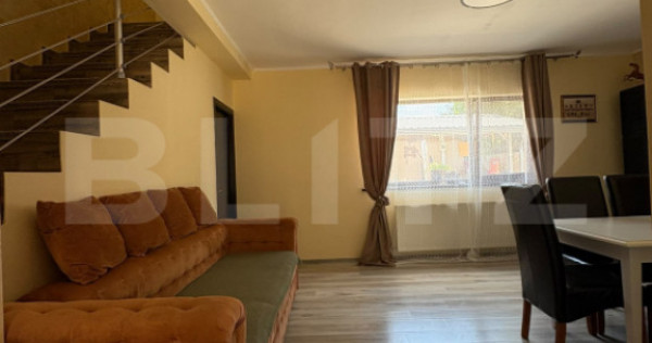 Duplex cochet de v&acirc;nzare &icirc;n S&acirc;npetru | Curte amenajată |