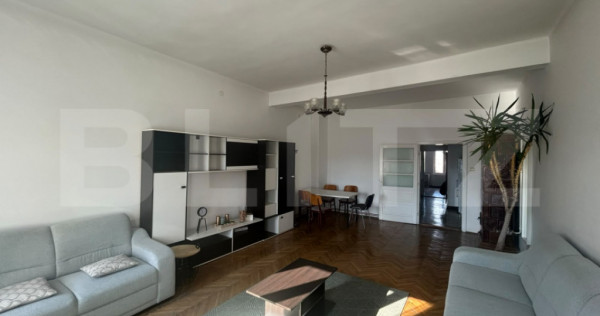 Apartament Spațios, 2 camere, decomandat, Zona Ultracentral