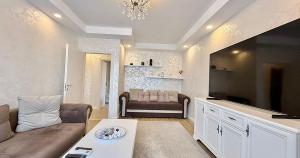 COSMOPOLIS - Apartament cu 3 camere, mobilat si utilat.