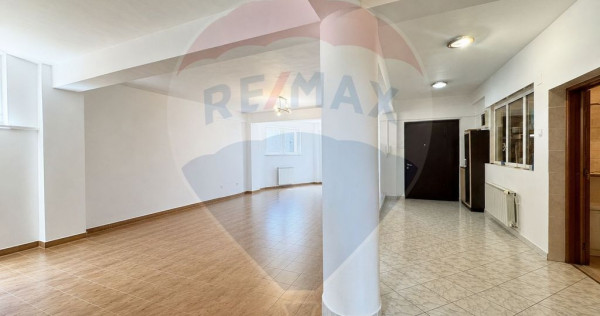 Vilă 314 mp | 6 camere | Curte proprie | Crangasi - Podu...