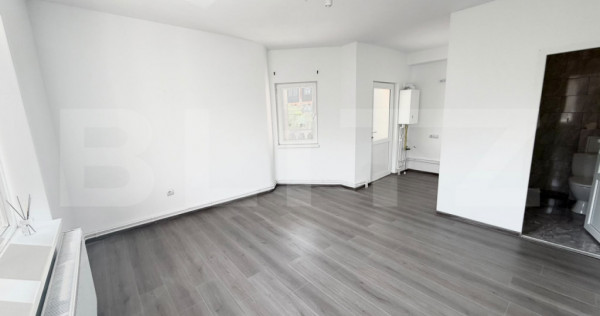 Spatiu comercial, 20 mp, zona Cetate