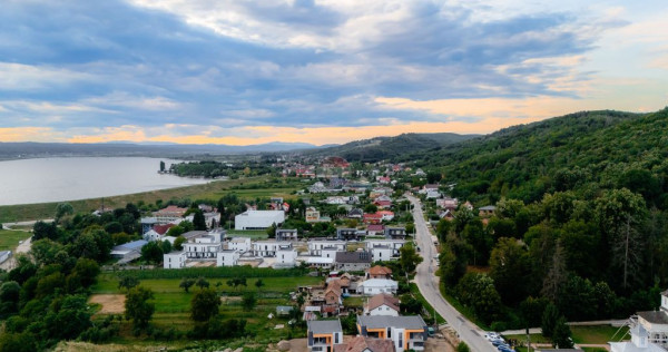 Casă nouă tip duplex, P+1E, 174mp, de v&acirc;nzare&mdash; Budeasa Mare, Argeș