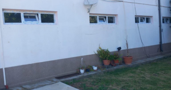 Spațiu birouri și depozit, 84 mp, parcare, zona Băicoi