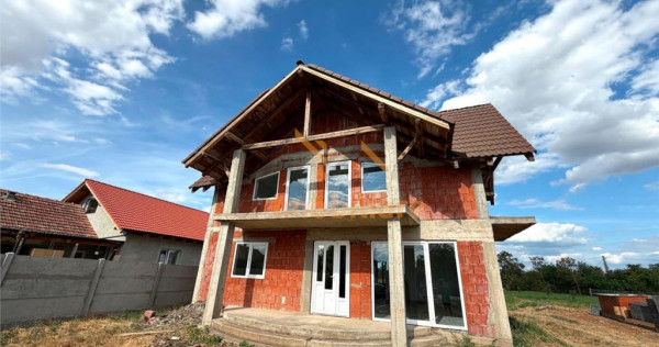 CASA CU ETAJ | TEREN 1439 MP | ZONA INAND | BIHOR
