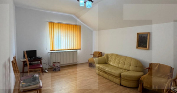 Casa 200 mp de vanzare, teren 3000 mp, Hudum