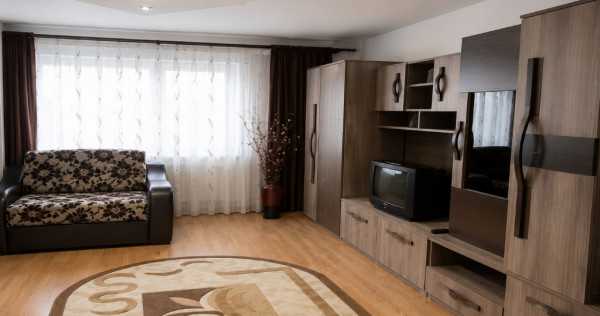 Apartament 2 camere | 60 mp | Gradina proprie | Zona Tractorul