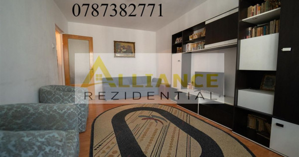 APARTAMENT 3 CAMERE - TINERETURLUI