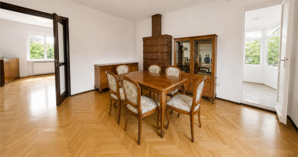 Apartament reprezentativ, 5 camere, pentru birou sau locuint