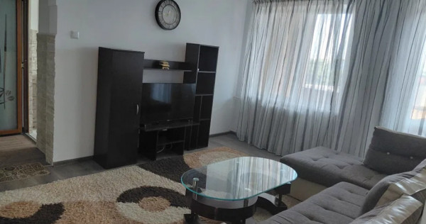 Apartament Cu 2 Camere Decomandate Zona Centru