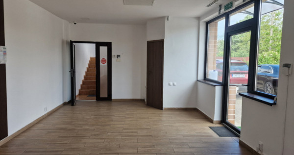 Spatiu comercial cu 16 incaperi - zona Mehala