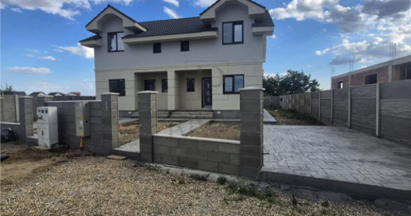 Duplex superb - zona foarte buna - in spate la LIDL ( COMISI
