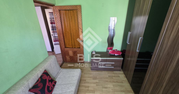 V&Acirc;NZARE APARTAMENT- ZONA DECEBAL ETAJ 1