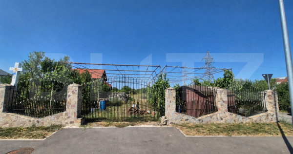 Teren extravilan de vanzare, 2000 mp, zona Careiului