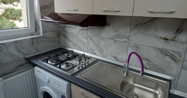 Garsoniera confort 1 Etaj 2 - Zona Zamca