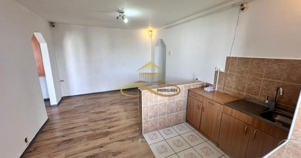 De vanzare apartament 2 camere decomandate Bacau