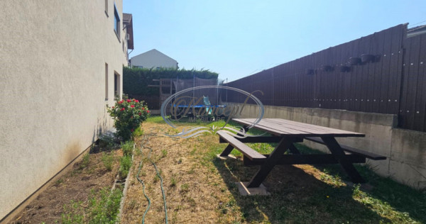 Apartament cu gradina si 2 parcari, in Europa