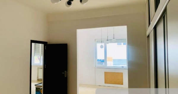 Piata Romana - Ateneul Roman I Apartament 3 camere I Biro...