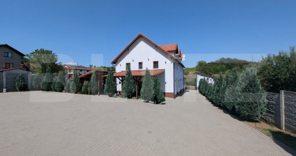 Casa de vanzare, pretabila pentru investitie si locuit