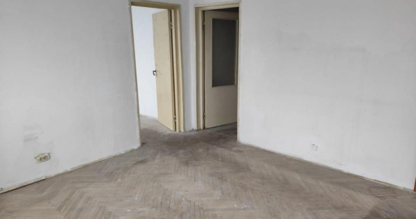 Apartament zona Cina