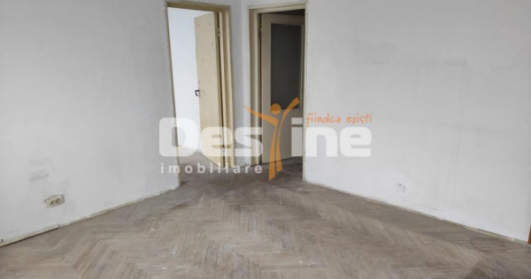 Apartament zona Cina